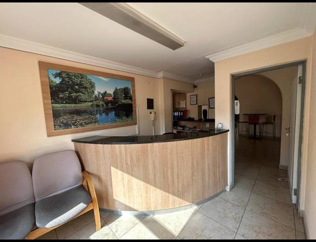 12 BEDROOM HOUSE FOR SALE IN SOUTH KENSINGTON